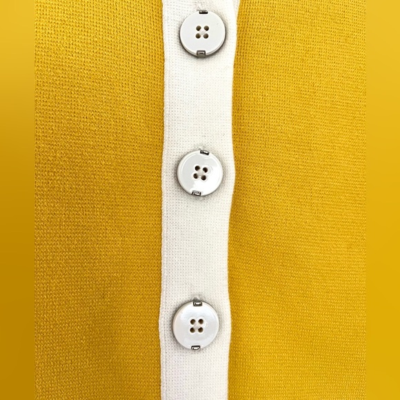 Banana Republic Women’s Cardigan XS Yellow White Trim Button Up - Picture 4 of 5